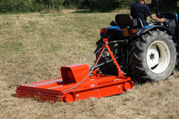Herbes et entretien - 3 points entretien - Gyrobroyeur DMK 120