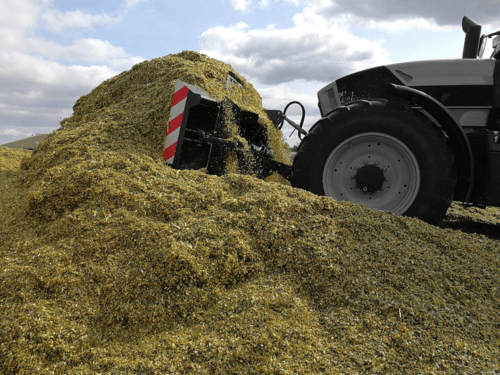 Matériel de ferme/outillage - Lames niveleuse - Lame à ensilage