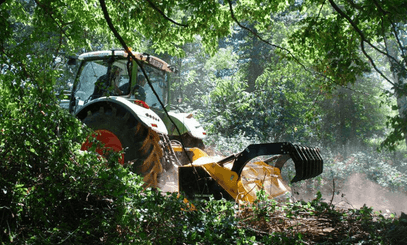 Matériel forestier - Broyeur de branches - Broyeur forestier XYLOR