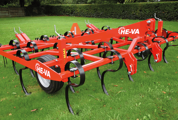 MAT - MATERIEL AGRICOLE - MATERIEL NEUF AGRICOLE - Chisel scalpeur PENTA TILLER