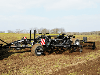 Travail du sol - Déchaumeur à dents - Déchaumeur à dents trainé ou porté BLACKBEAR