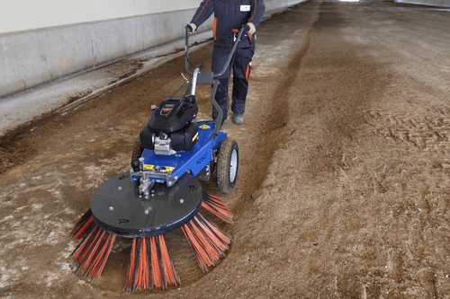 Matériel de ferme - Balayeuses - Balayeuse BT100T