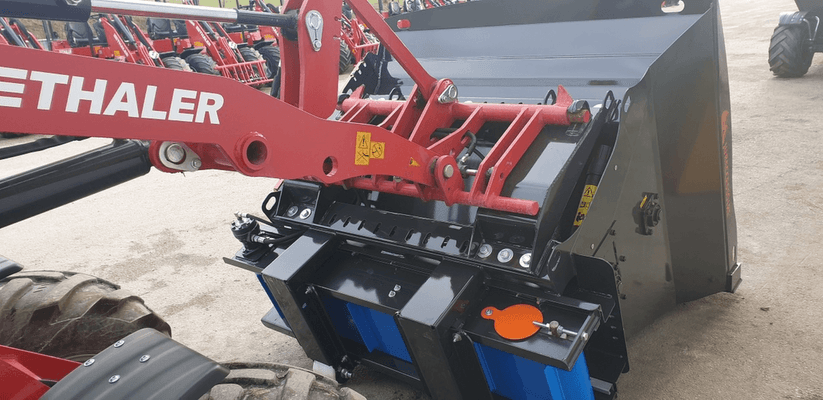 Manutention - Pince balle - Godet pailleur de logettes BEDDING MASTER